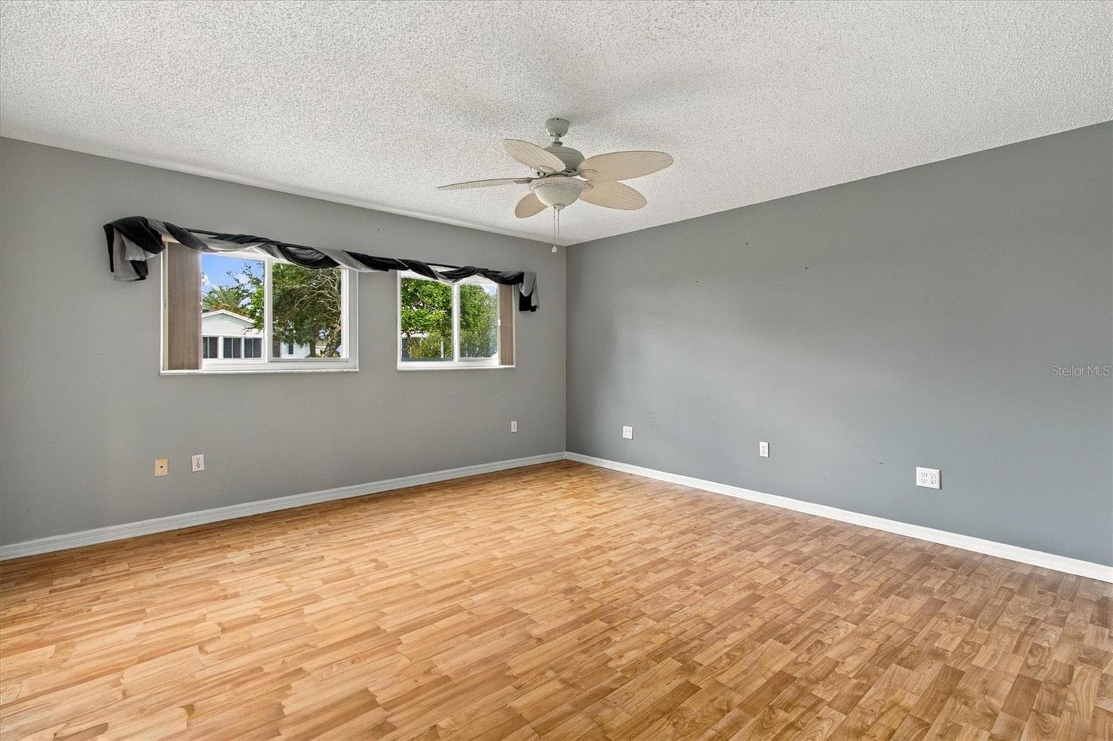 Single Family Residence at 10490 SE 179TH PL, SUMMERFIELD, photo 18 of 35
