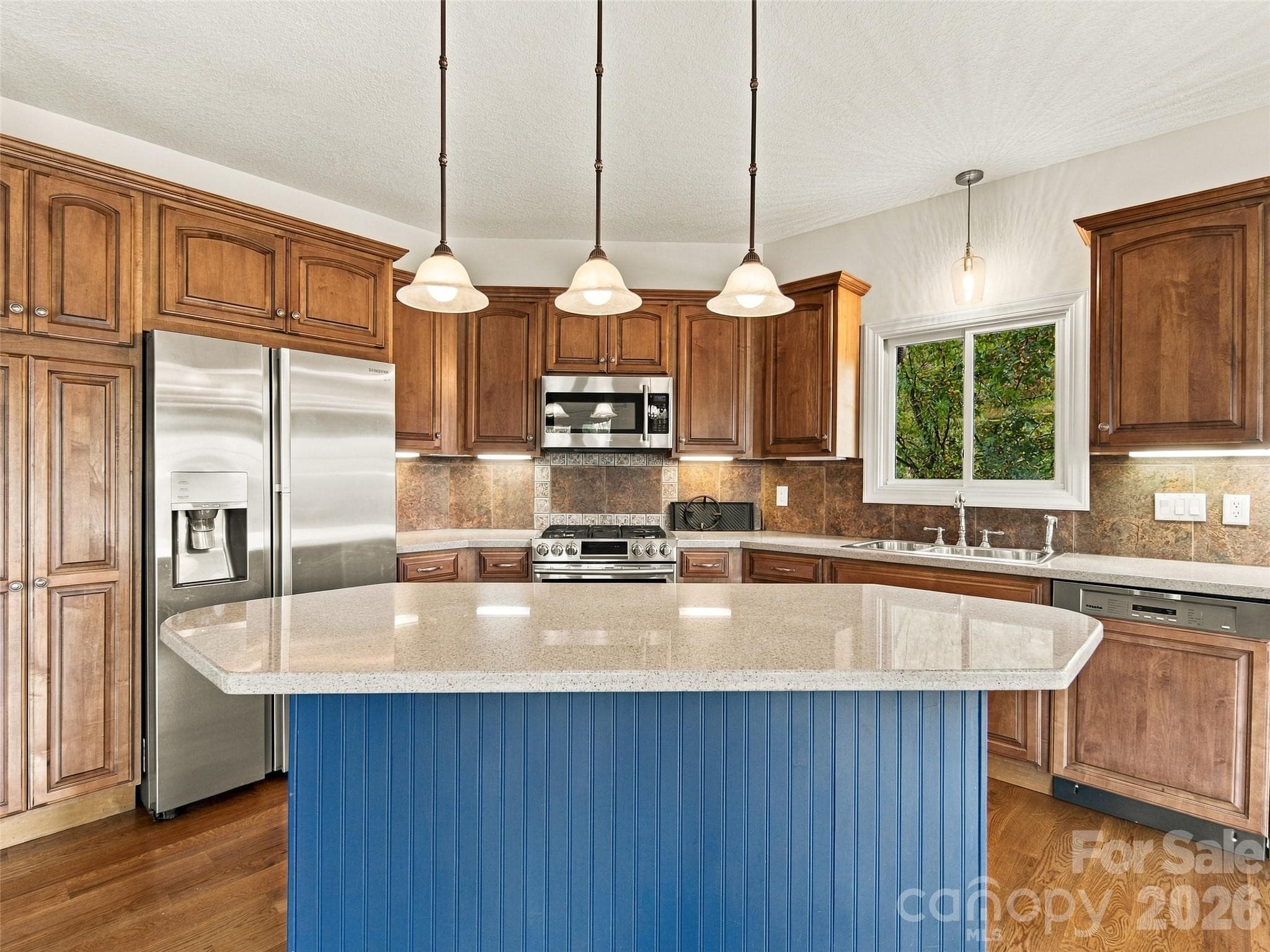 Single Family Residence at 142 Twin Courts Drive, Weaverville, photo 11 of 48