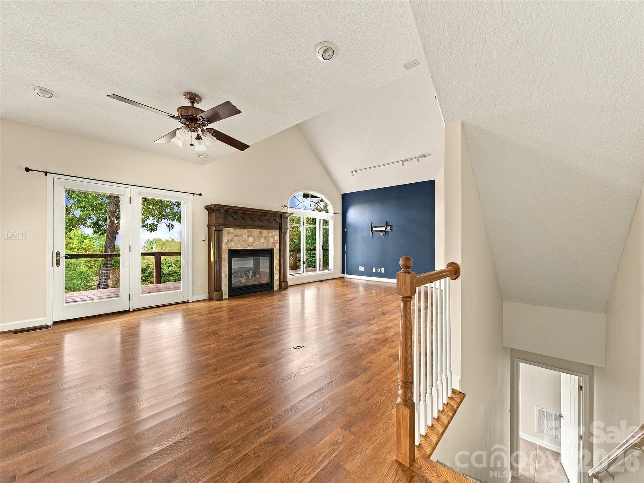 Single Family Residence at 142 Twin Courts Drive, Weaverville, photo 19 of 48