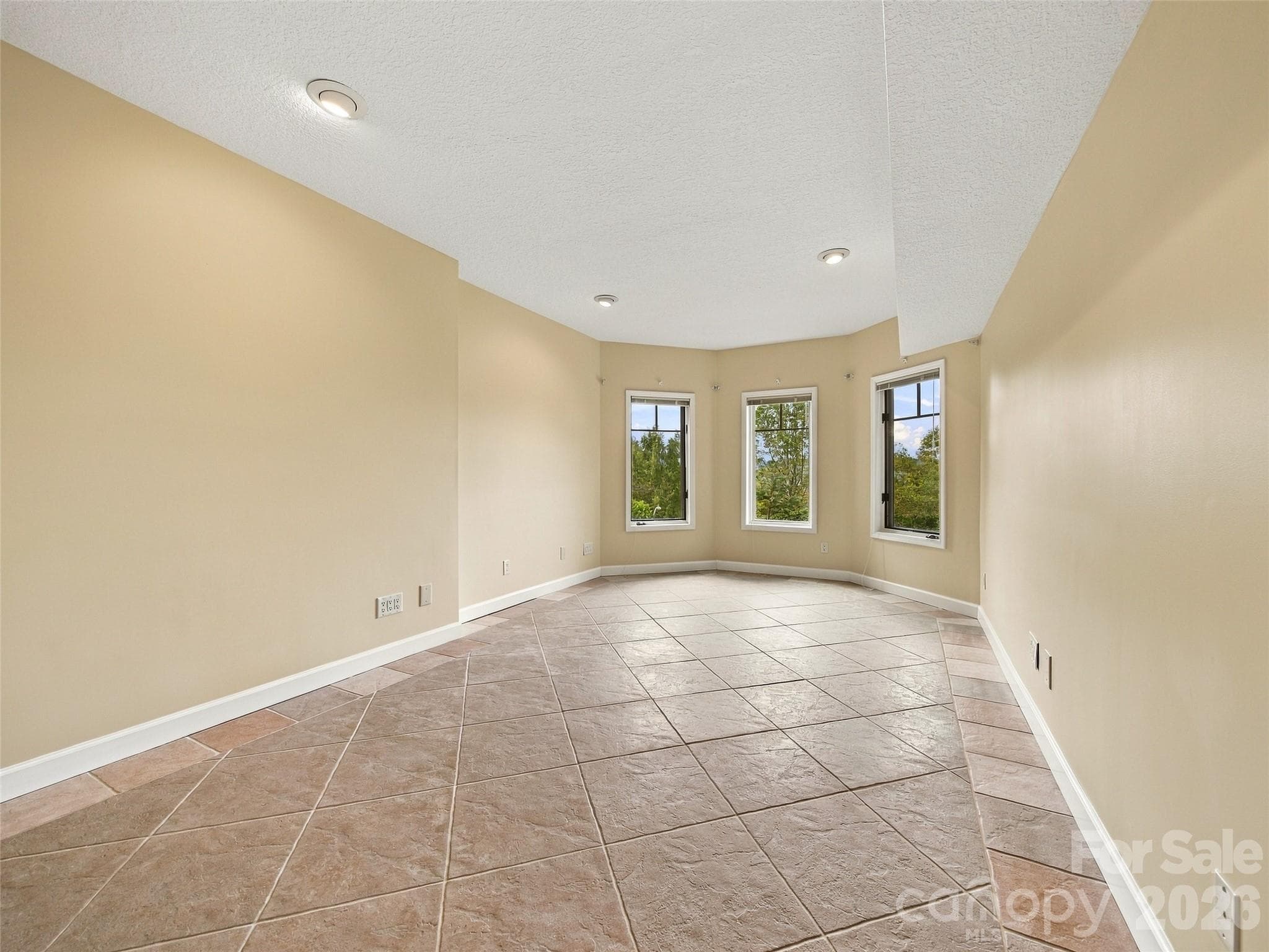 Single Family Residence at 142 Twin Courts Drive, Weaverville, photo 34 of 48