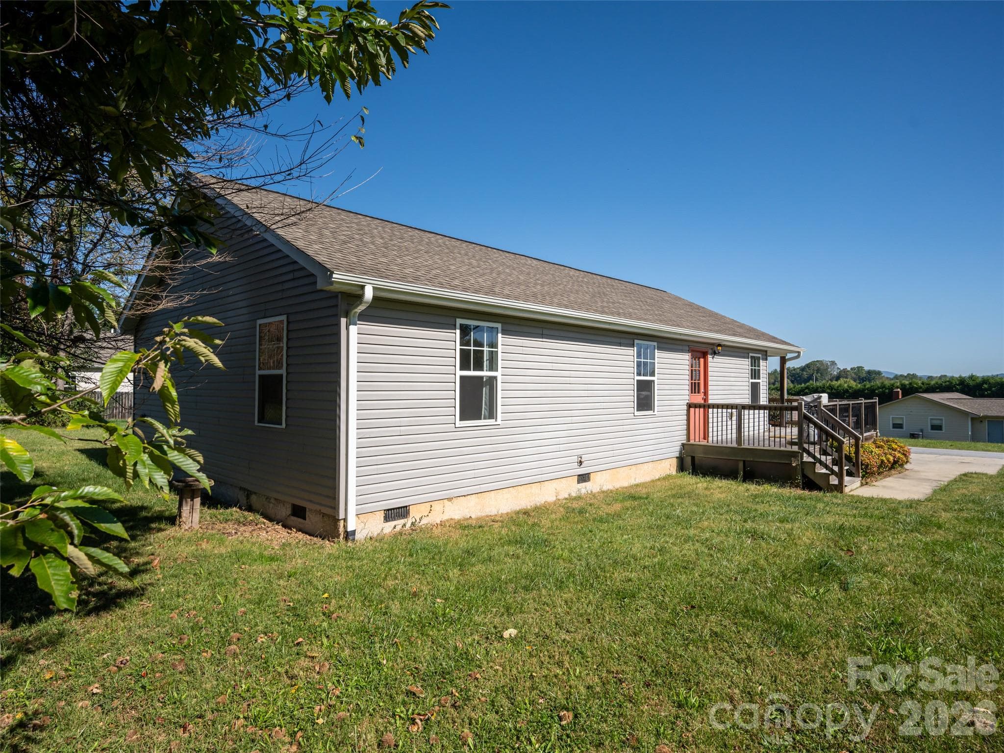 Single Family Residence at 33 Sherman Meadows Drive, East Flat Rock, photo 30 of 34