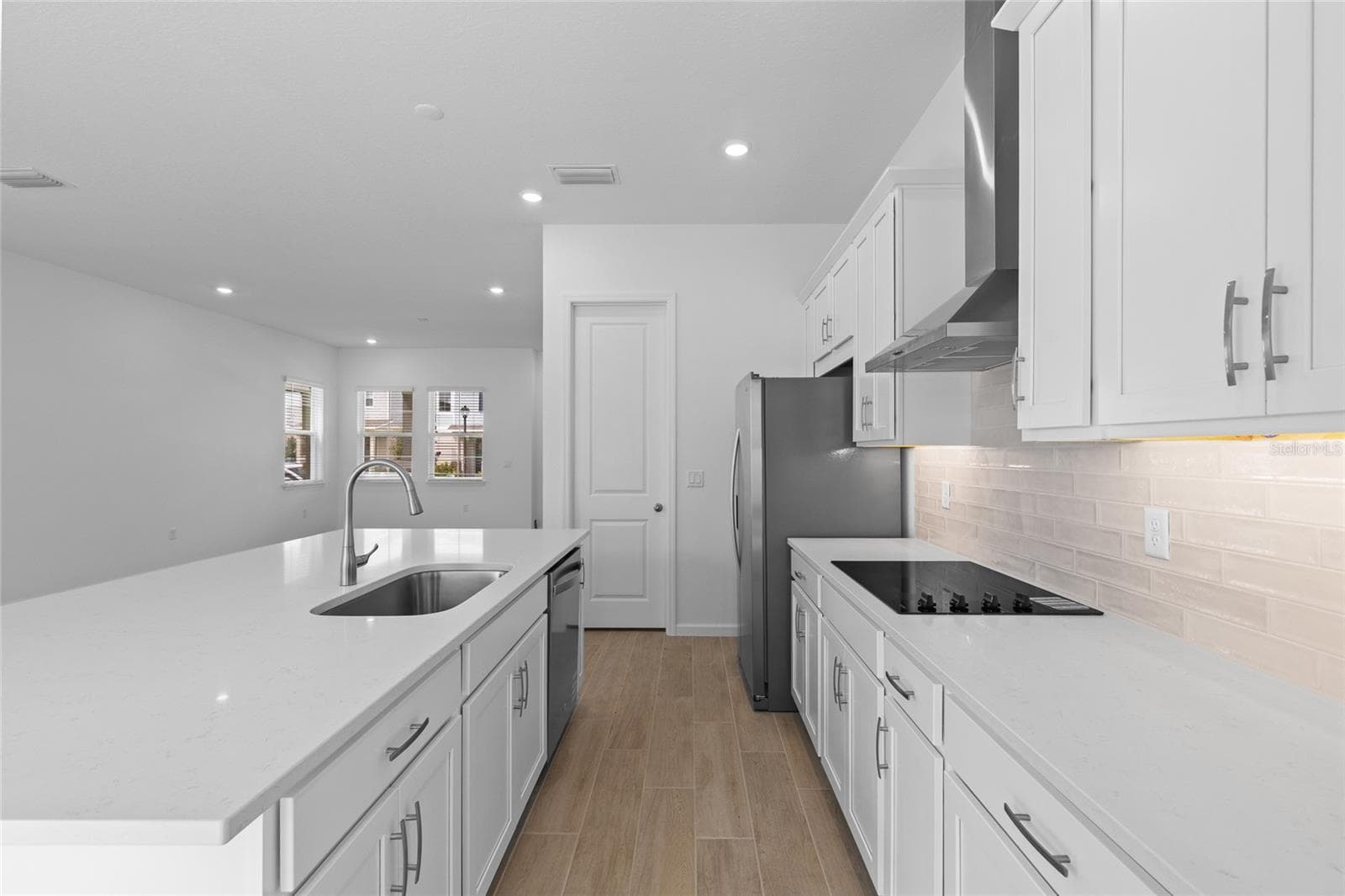 Single Family Residence at 13013 SERENE GLADE RD, WINTER GARDEN, photo 13 of 42
