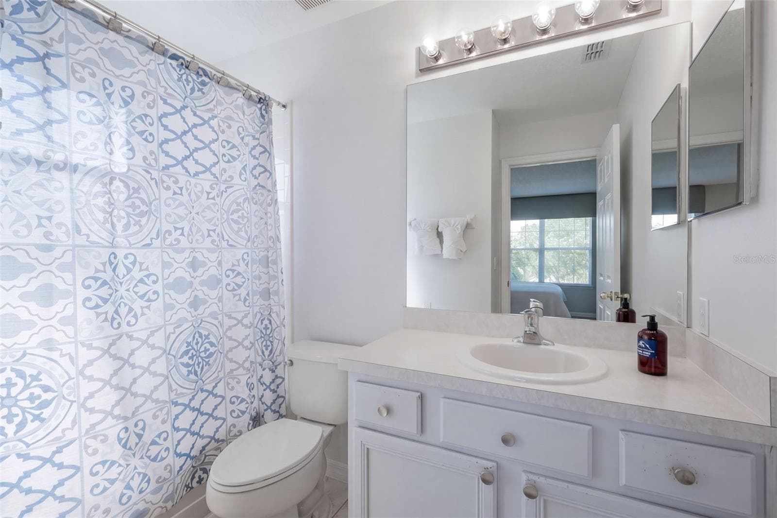 Single Family Residence at 1315 SEASONS BLVD, KISSIMMEE, photo 32 of 51