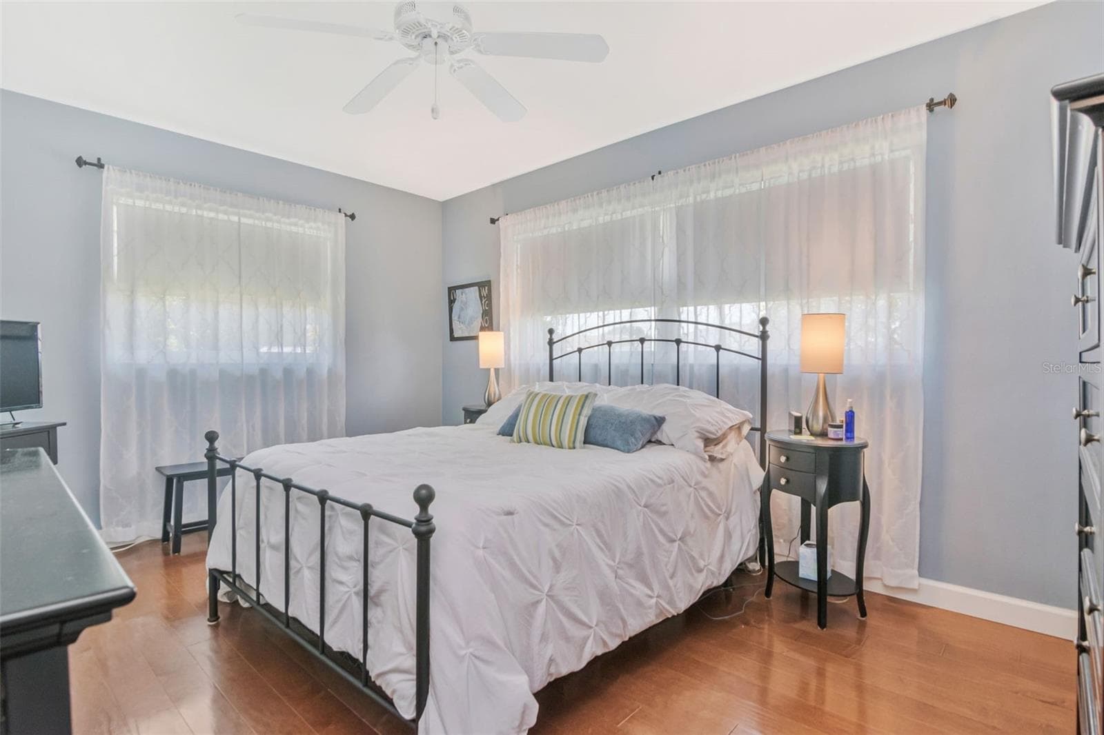 Single Family Residence at 1851 LOMBARDY DR, CLEARWATER, photo 16 of 32