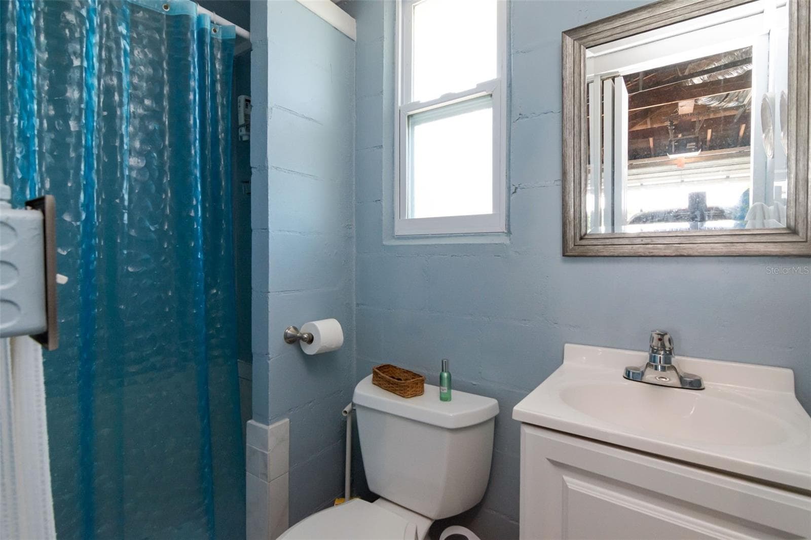 Single Family Residence at 1851 LOMBARDY DR, CLEARWATER, photo 24 of 32