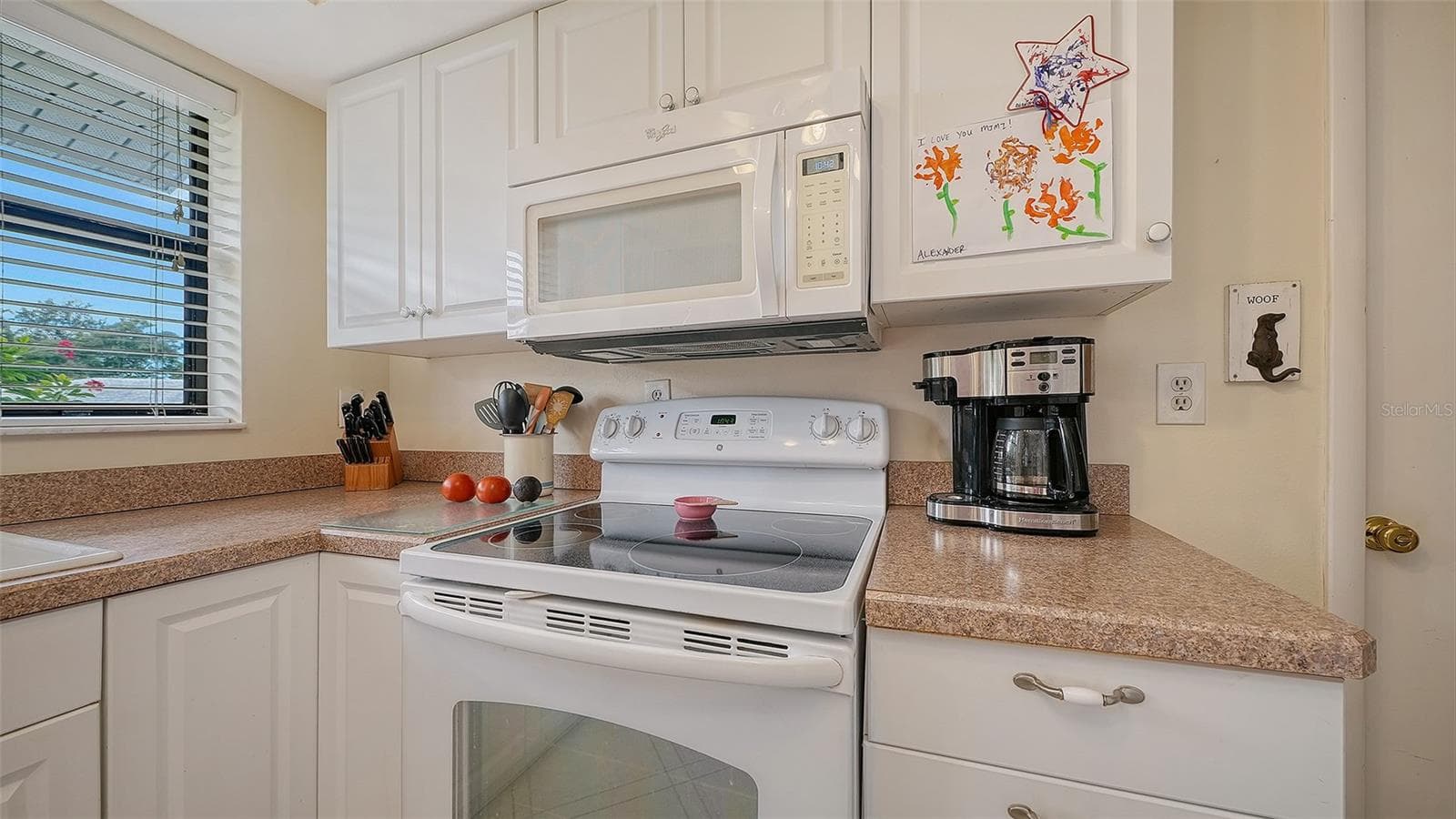 Single Family Residence at 6110 APPROACH LN, SARASOTA, photo 13 of 57