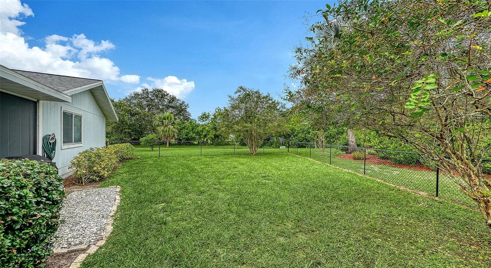 Single Family Residence at 6110 APPROACH LN, SARASOTA, photo 33 of 57