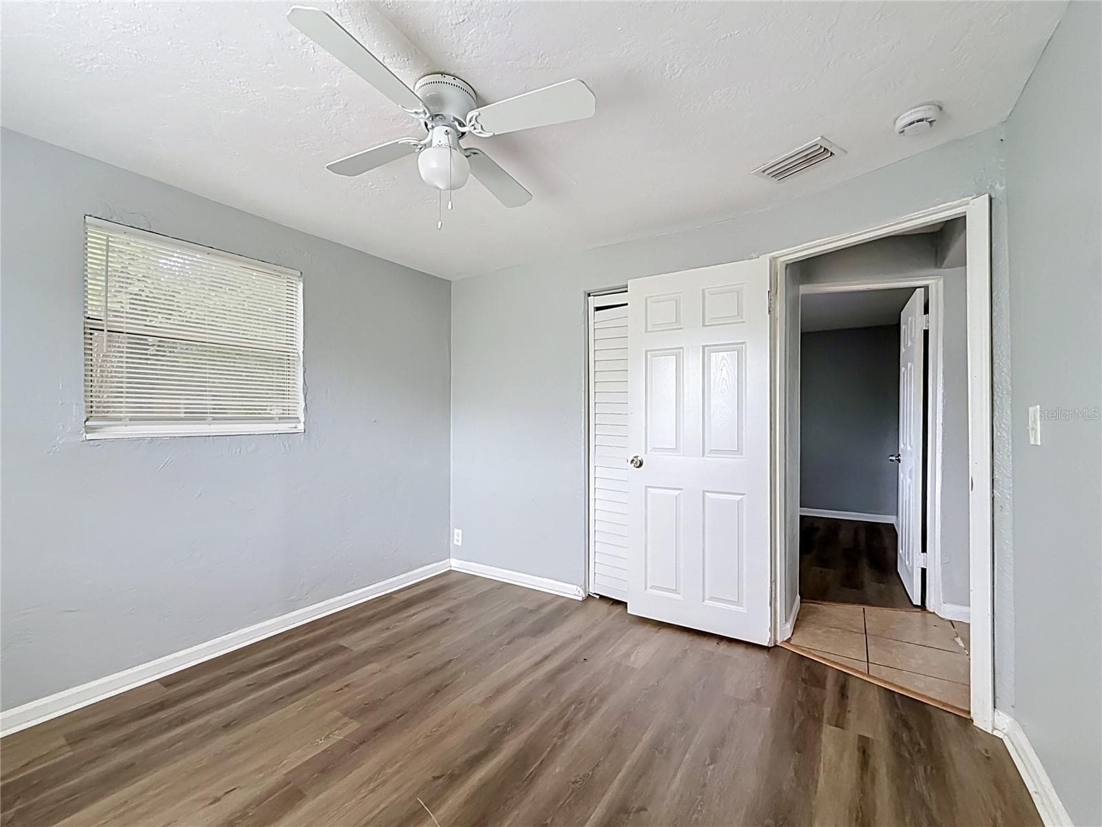 Single Family Residence at 2135 OAKLEY AVE S, ST PETERSBURG, photo 16 of 28