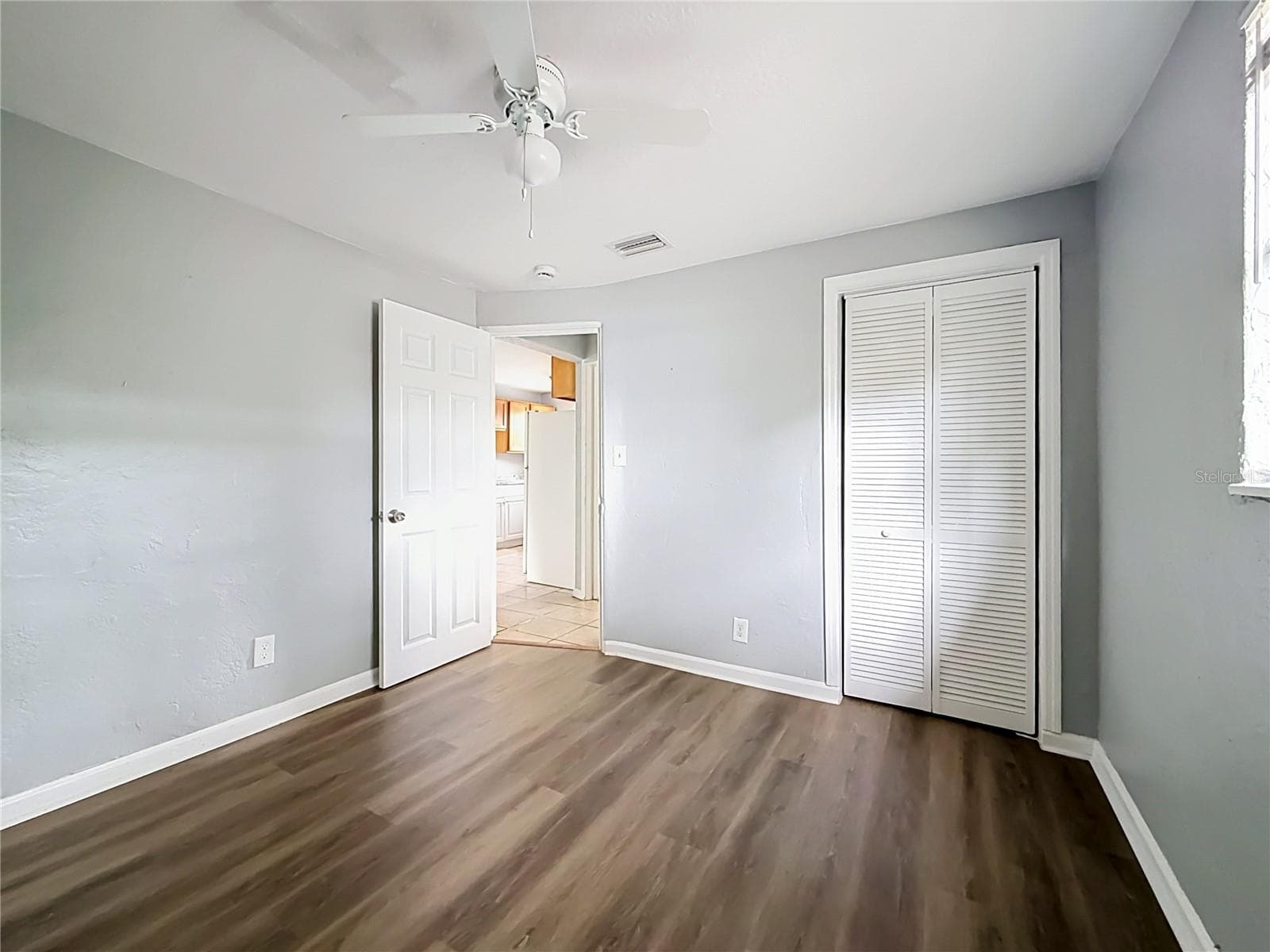 Single Family Residence at 2135 OAKLEY AVE S, ST PETERSBURG, photo 23 of 28