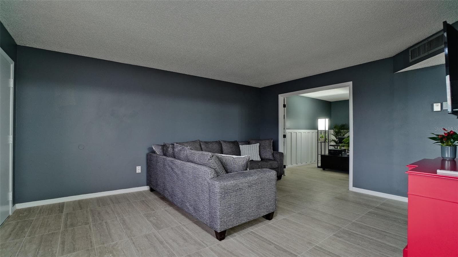 Condominium at 4210 IRONWOOD CIR #204J, BRADENTON, photo 11 of 40