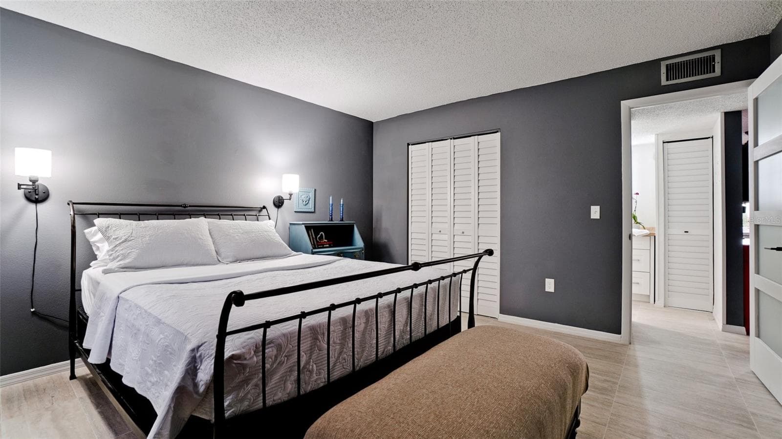 Condominium at 4210 IRONWOOD CIR #204J, BRADENTON, photo 22 of 40