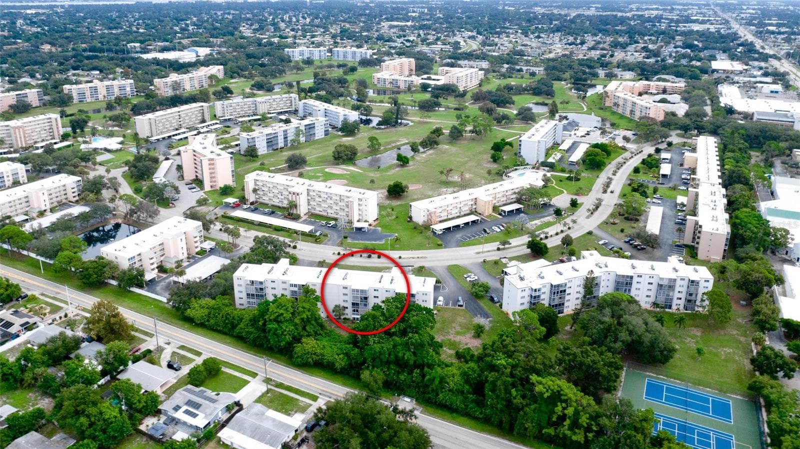Condominium at 4210 IRONWOOD CIR #204J, BRADENTON, photo 31 of 40