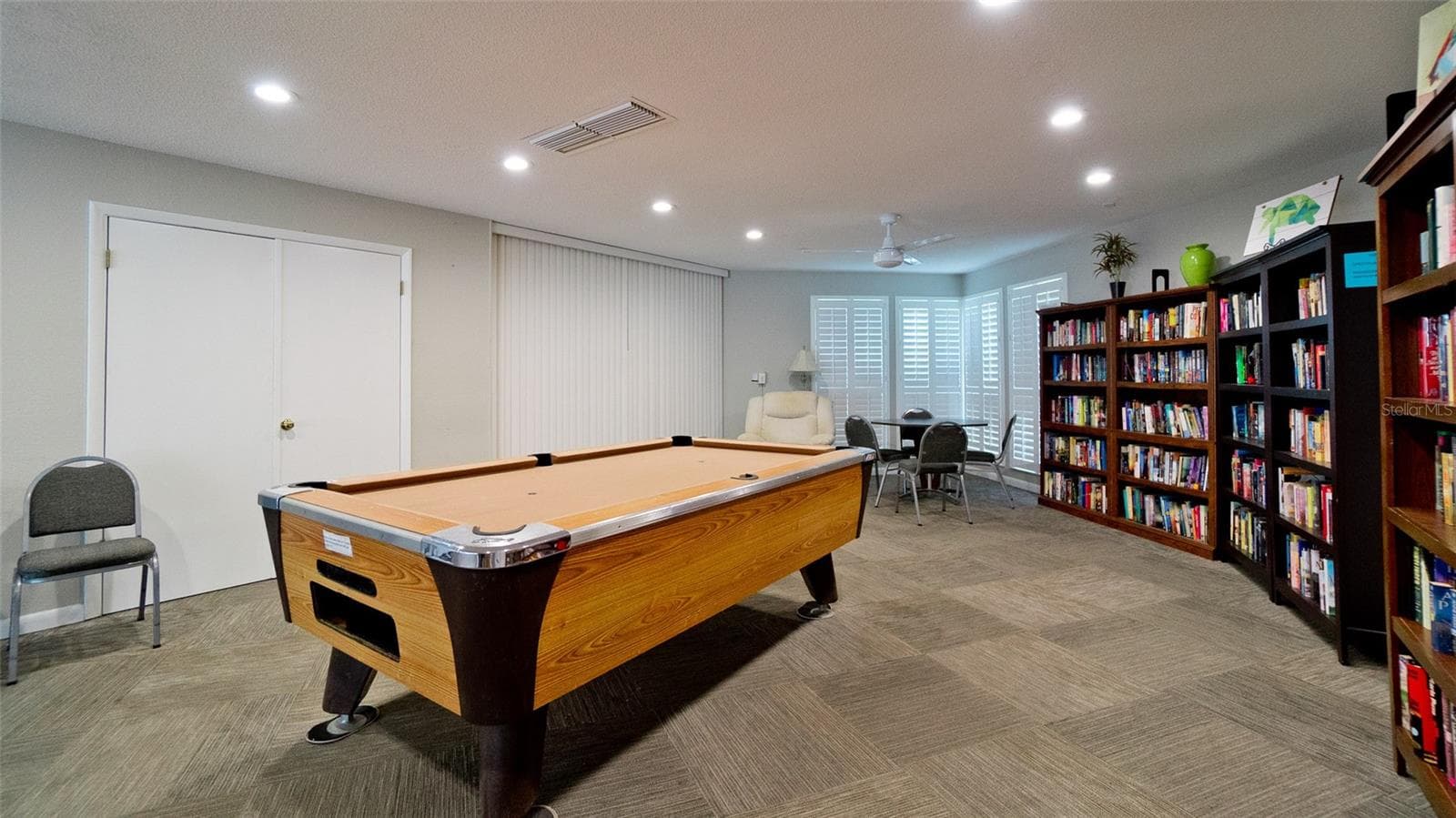 Condominium at 4210 IRONWOOD CIR #204J, BRADENTON, photo 33 of 40