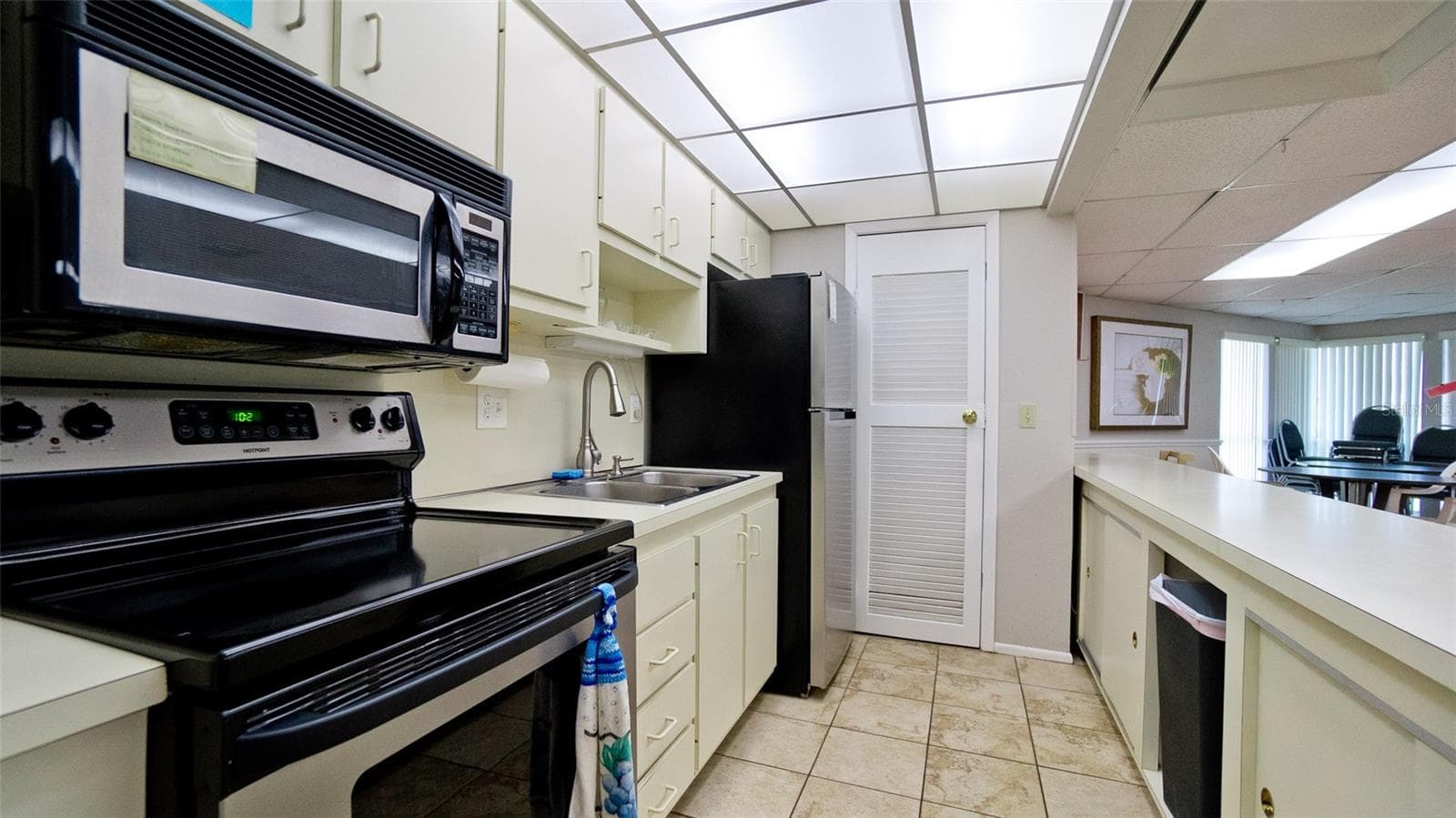 Condominium at 4210 IRONWOOD CIR #204J, BRADENTON, photo 36 of 40