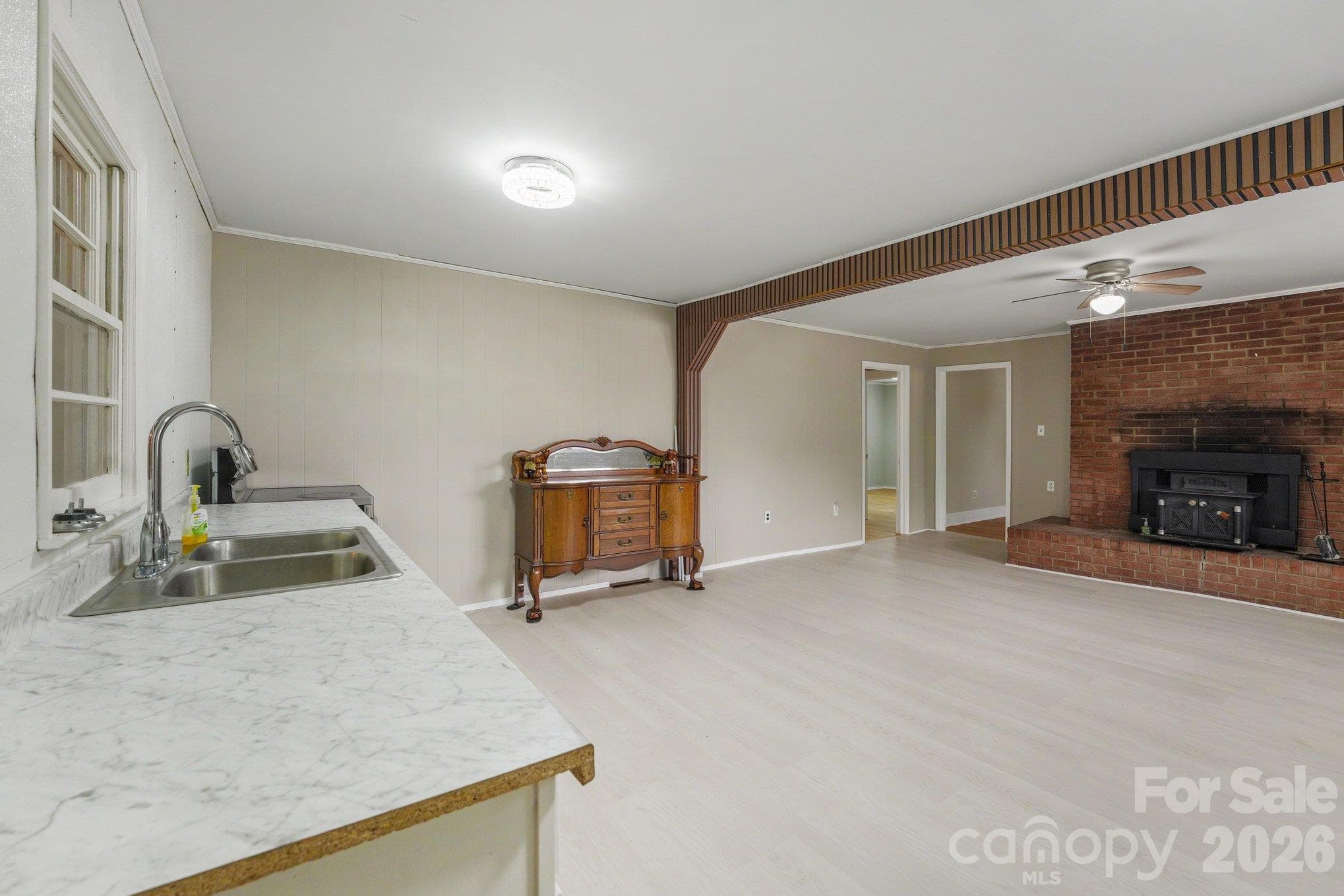 Single Family Residence at 144 Ginger Lane, Mooresville, photo 7 of 26