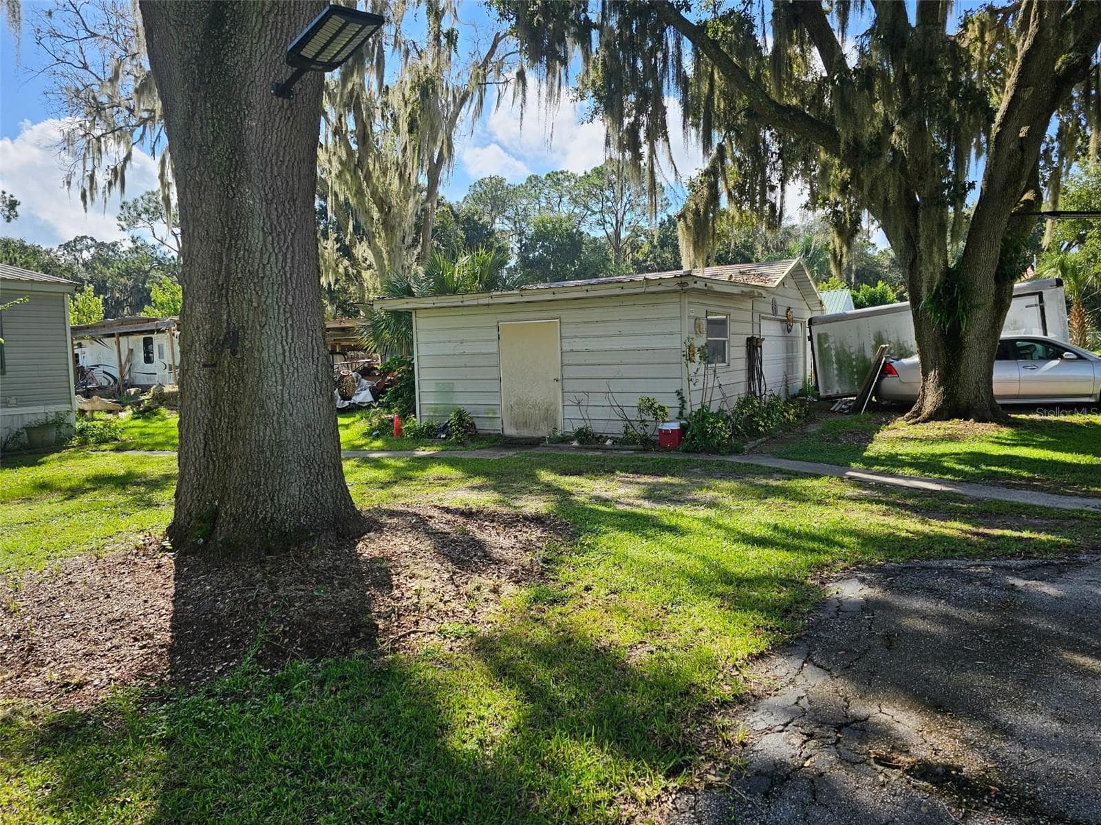 Manufactured Home at 3348 N MARINA PKWY, LAKE WALES, photo 3 of 3