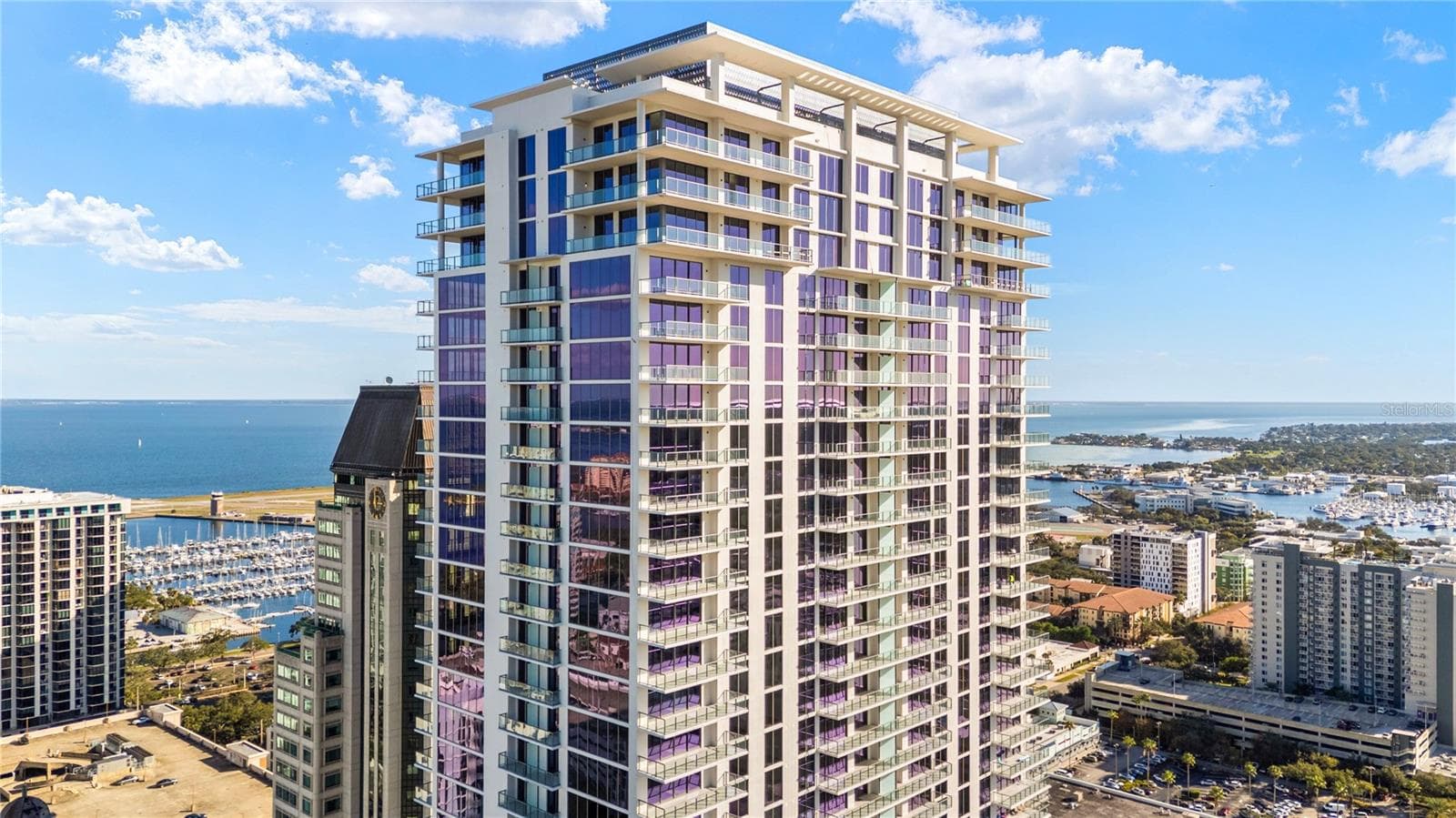 Condominium at 275 1ST AVE S #3804, ST PETERSBURG, photo 19 of 24
