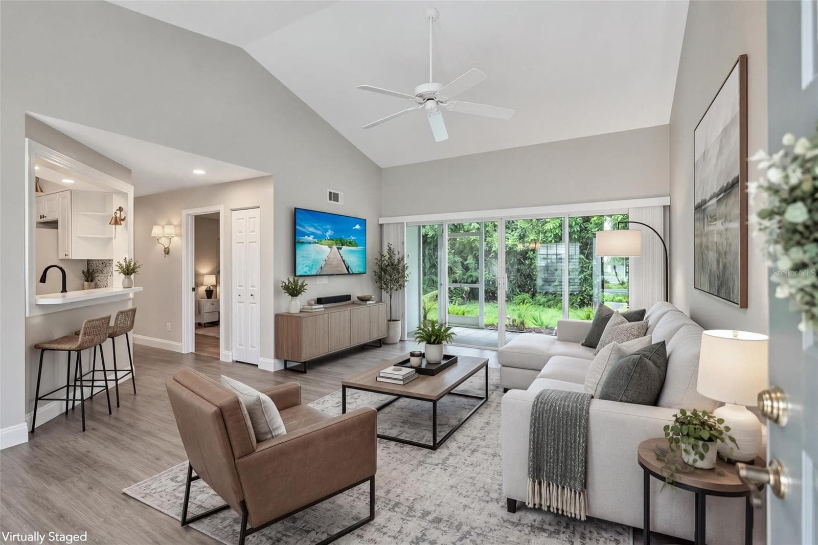 Condominium at 5520 FAIR OAKS ST, BRADENTON, photo 7 of 52