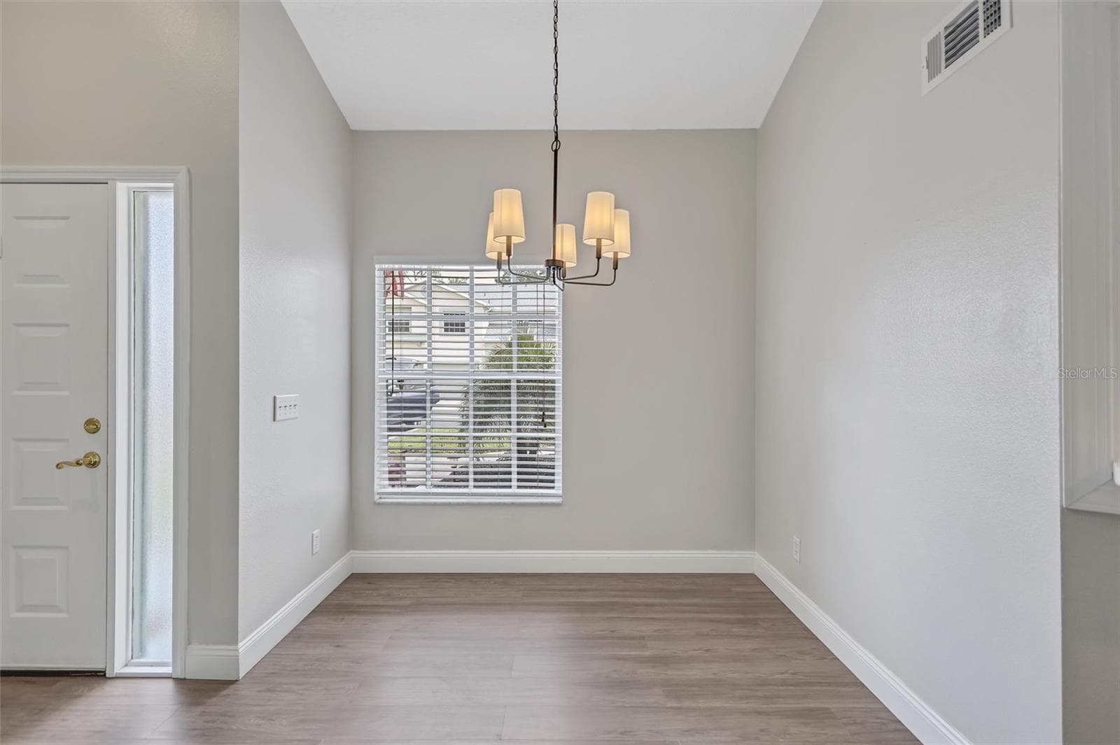 Condominium at 5520 FAIR OAKS ST, BRADENTON, photo 14 of 52
