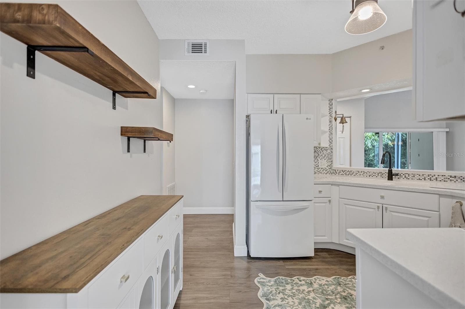 Condominium at 5520 FAIR OAKS ST, BRADENTON, photo 22 of 52