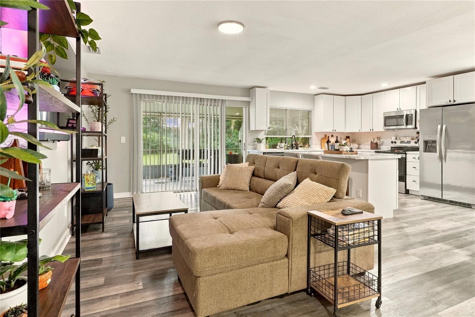 Living Room - 7 CARR LN, PALM COAST