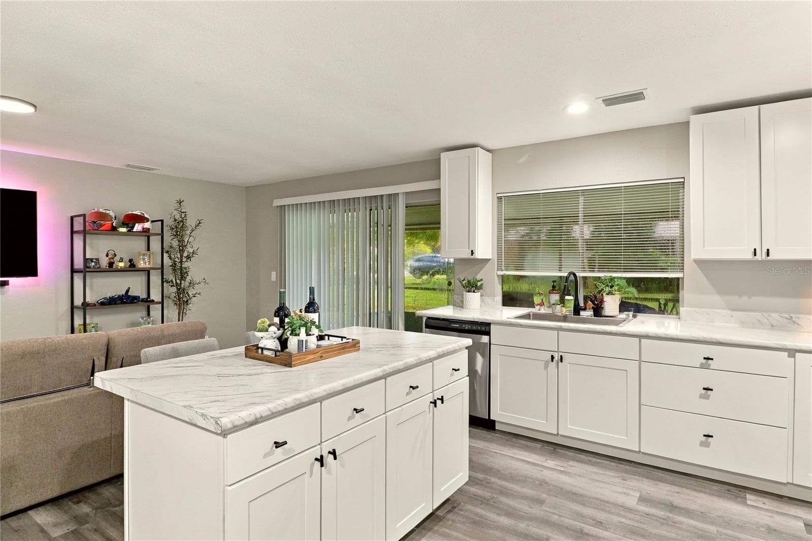Kitchen - 7 CARR LN, PALM COAST