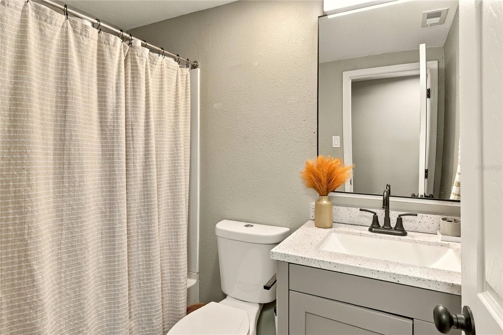 Bathroom - 7 CARR LN, PALM COAST