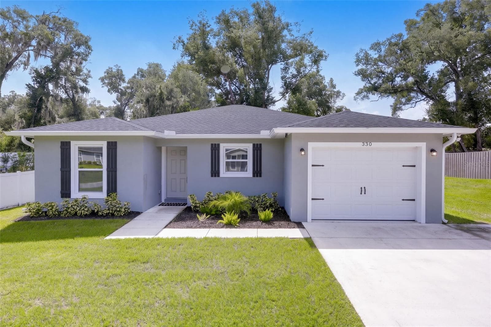 Front house - 330 W ELM DR, ORANGE CITY