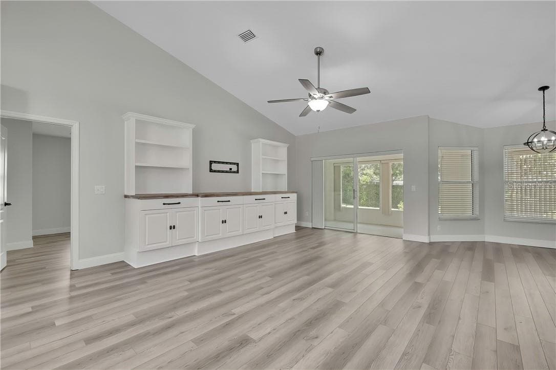 Single Family Residence at 6164 N Silver Palm WAY, BEVERLYHILLS FL 34465, Beverly Hills, photo 12 of 49