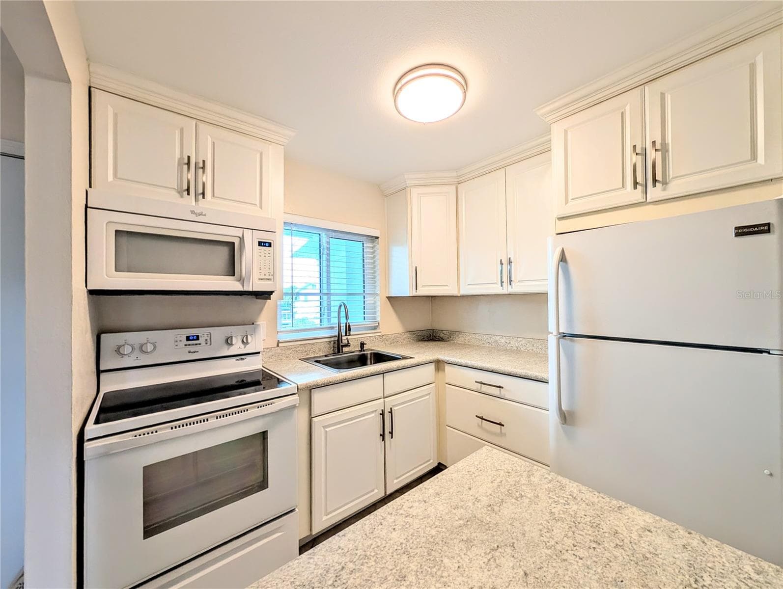 Condominium at 5949 EASY ST #I36, BRADENTON, photo 4 of 24