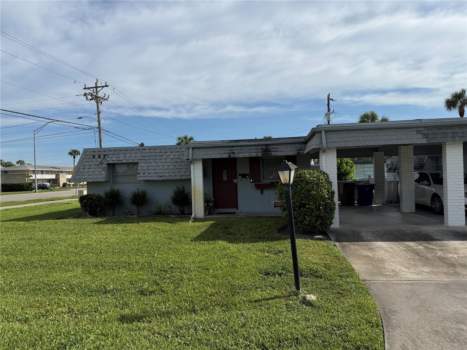 Villa at 358 EASTON CT, LEHIGH ACRES, photo 4 of 38