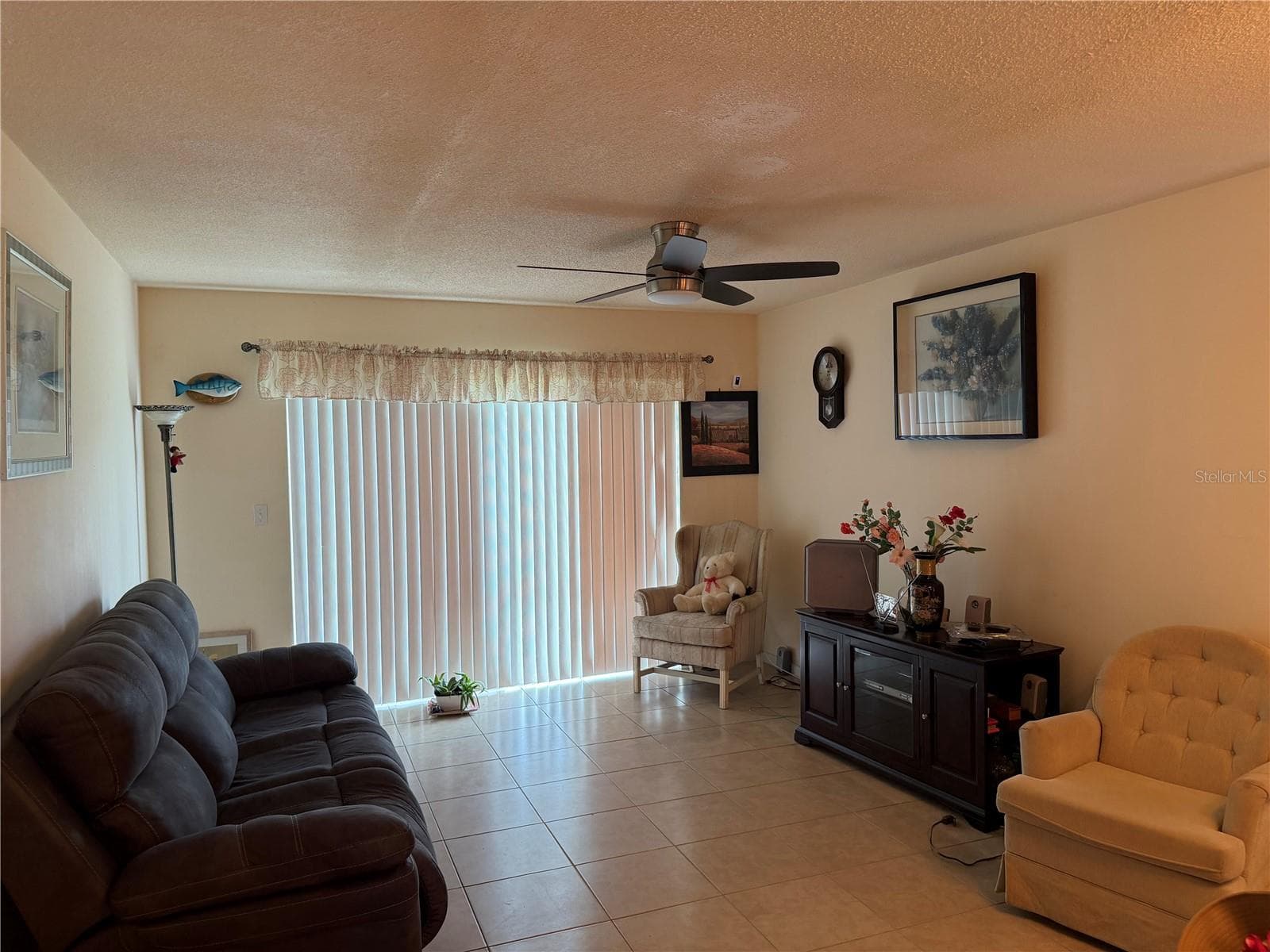 Villa at 358 EASTON CT, LEHIGH ACRES, photo 7 of 38