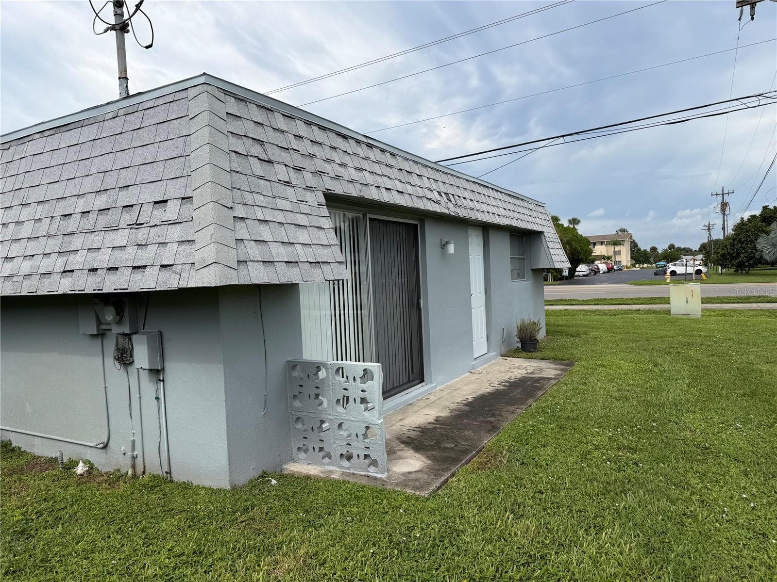 Villa at 358 EASTON CT, LEHIGH ACRES, photo 34 of 38