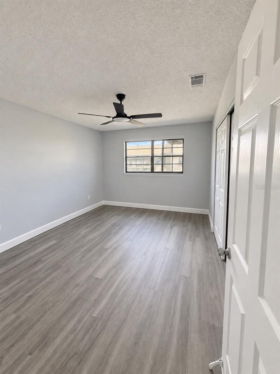 Condominium at 5925 TERRACE PARK DR N #209, ST PETERSBURG, photo 6 of 12