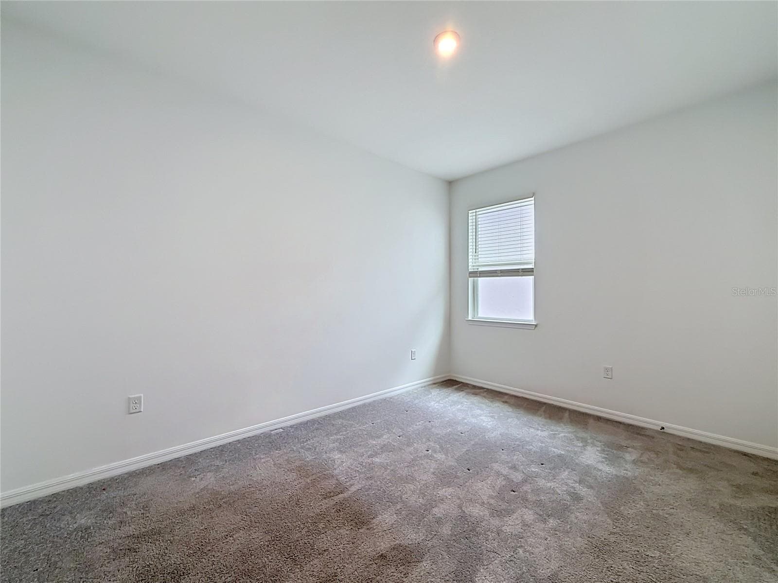 Single Family Residence at 418 QUAYSIDE AVE AVE, MASCOTTE, photo 37 of 53