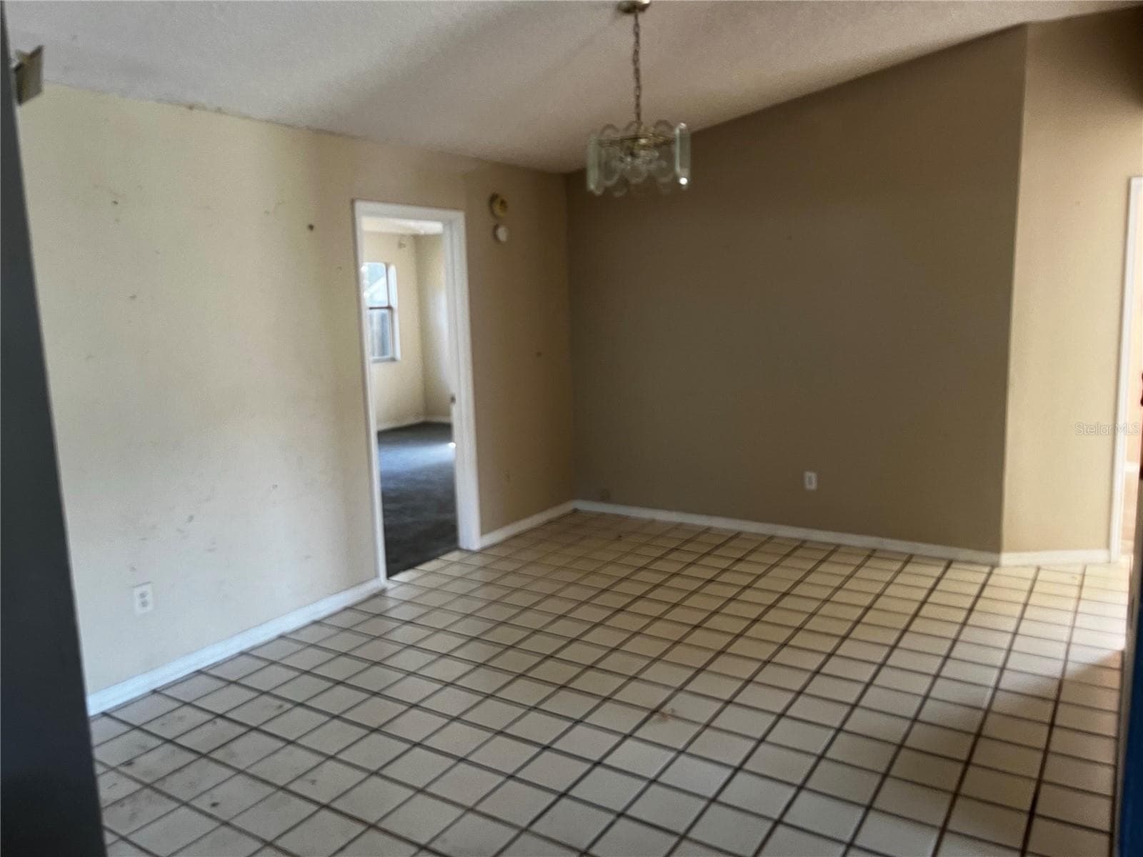 Single Family Residence at 1890 FEATHER TREE CIR, CLEARWATER, photo 14 of 19