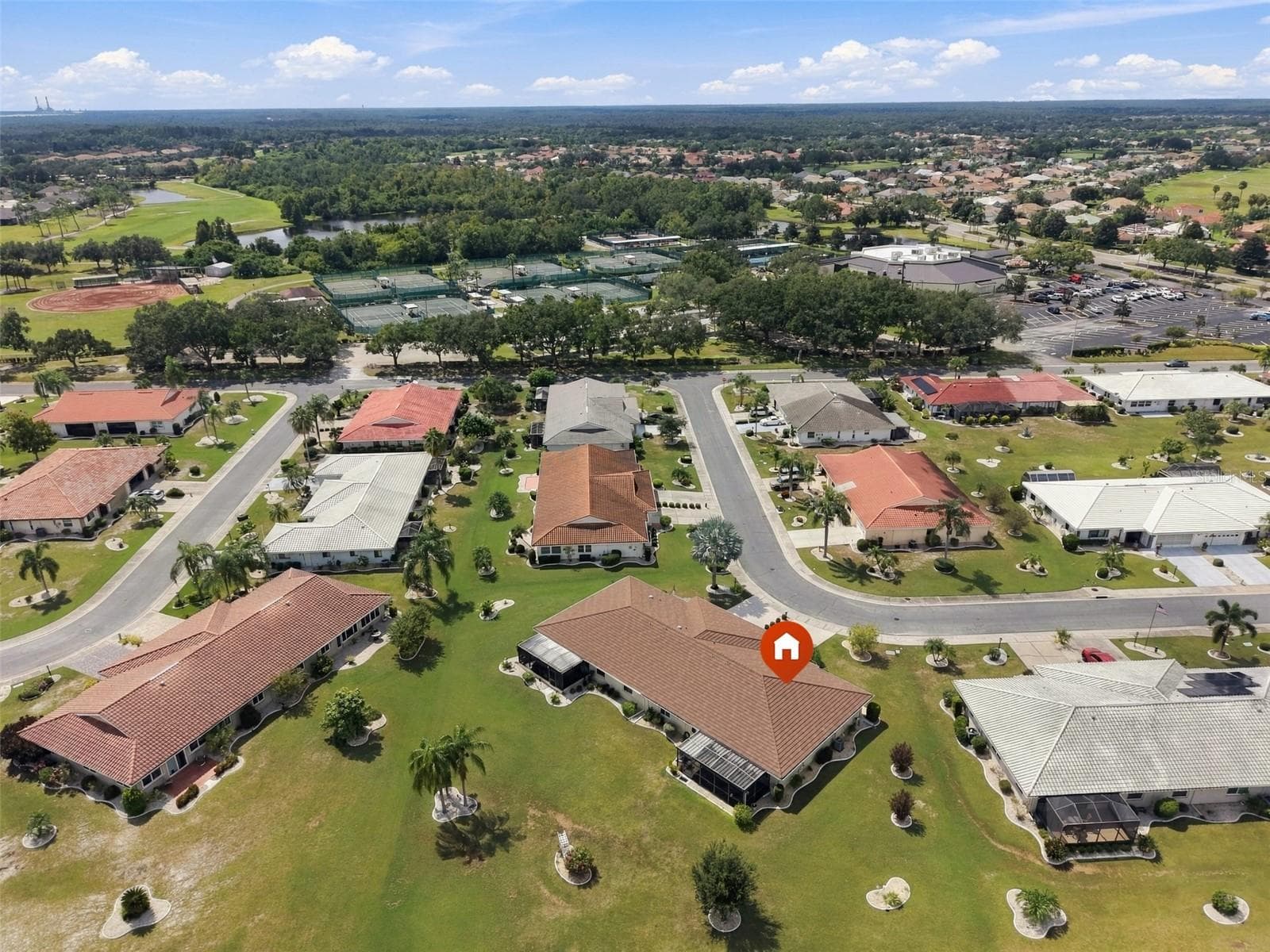Half Duplex at 1611 WOODMAR DR, SUN CITY CENTER, photo 4 of 48