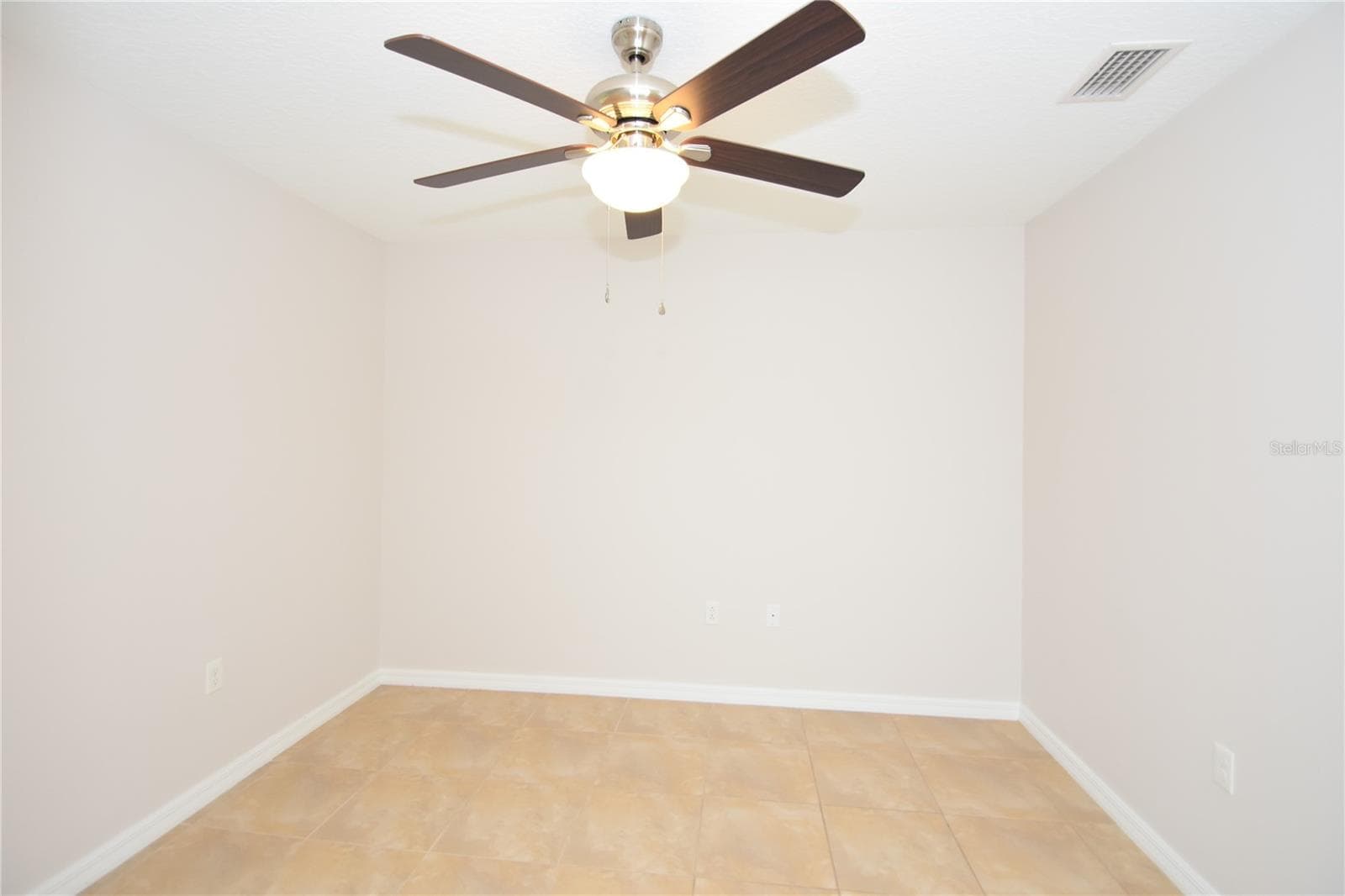 Single Family Residence at 34 RENSHAW DR, PALM COAST, photo 18 of 31