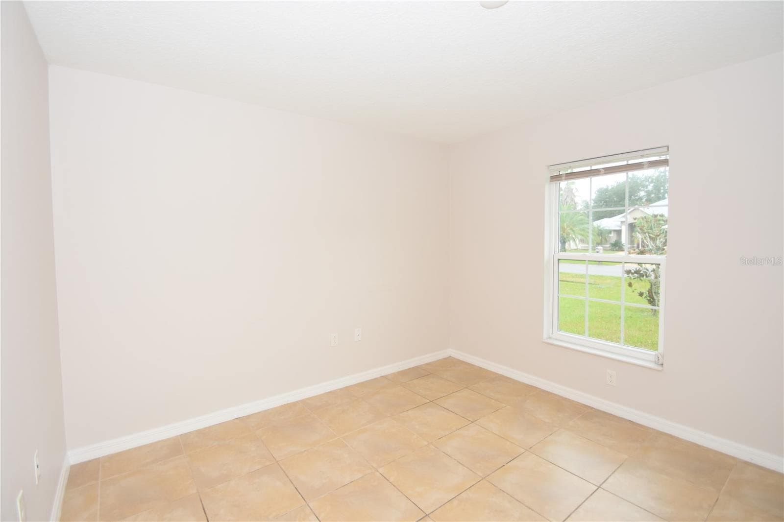 Single Family Residence at 34 RENSHAW DR, PALM COAST, photo 21 of 31