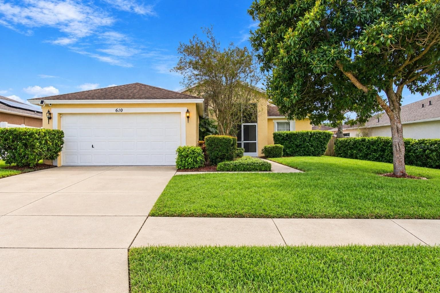 610 LAKEMONT DR