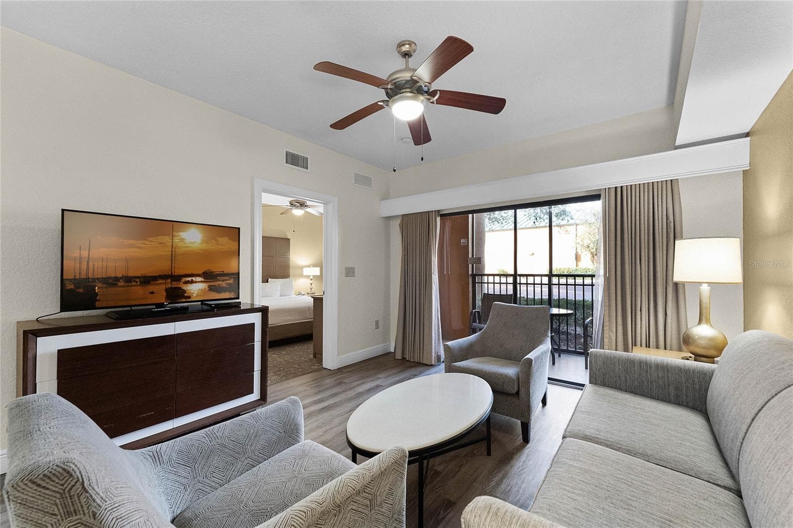 Condo - Hotel at 12527 FLORIDAYS RESORT DR #E-103, ORLANDO, photo 12 of 57
