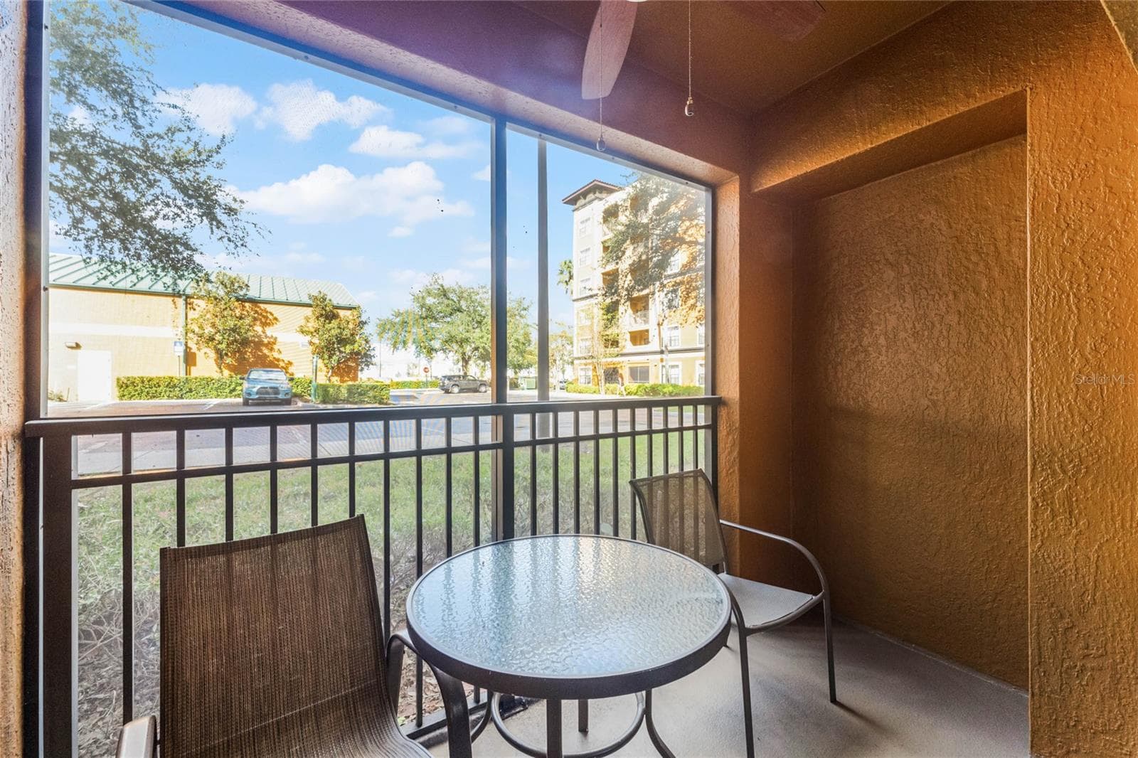 Condo - Hotel at 12527 FLORIDAYS RESORT DR #E-103, ORLANDO, photo 26 of 57