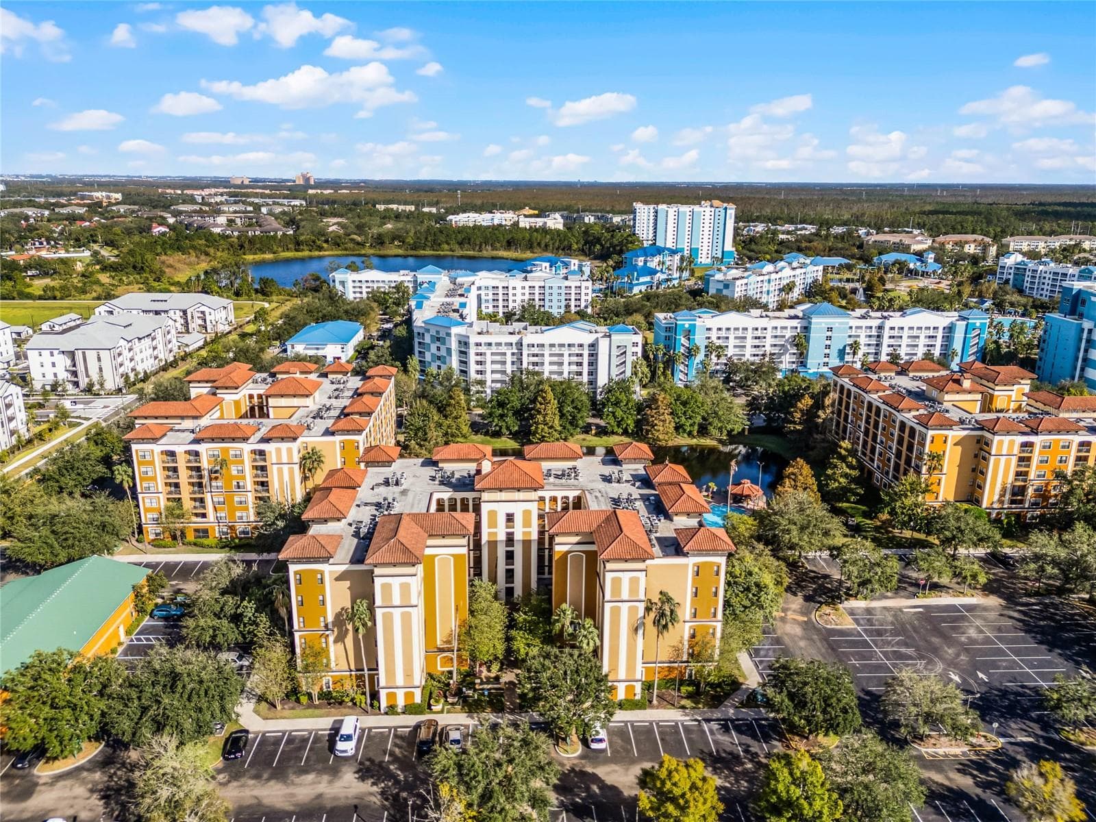 Condo - Hotel at 12527 FLORIDAYS RESORT DR #E-103, ORLANDO, photo 29 of 57