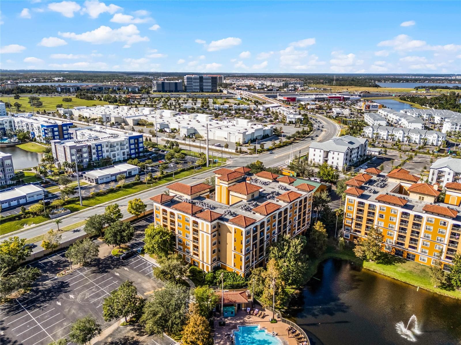 Condo - Hotel at 12527 FLORIDAYS RESORT DR #E-103, ORLANDO, photo 32 of 57