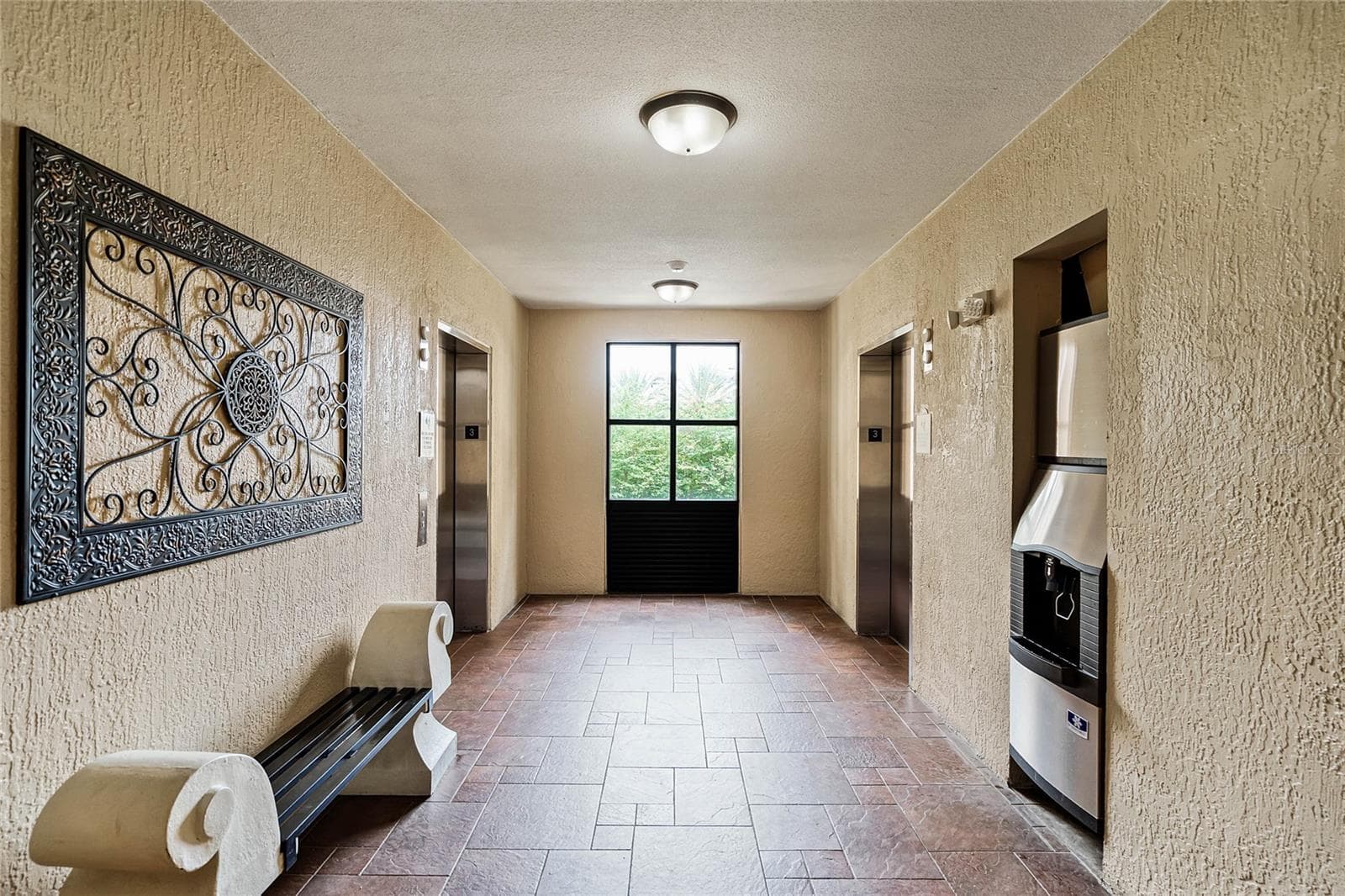 Condo - Hotel at 12527 FLORIDAYS RESORT DR #E-103, ORLANDO, photo 41 of 57
