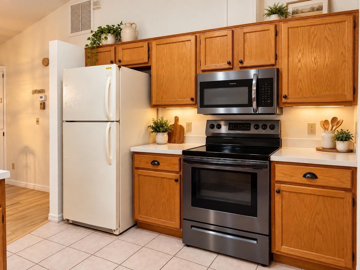 Virtually Stages - 922 CHELSEA WAY, LAKE WALES