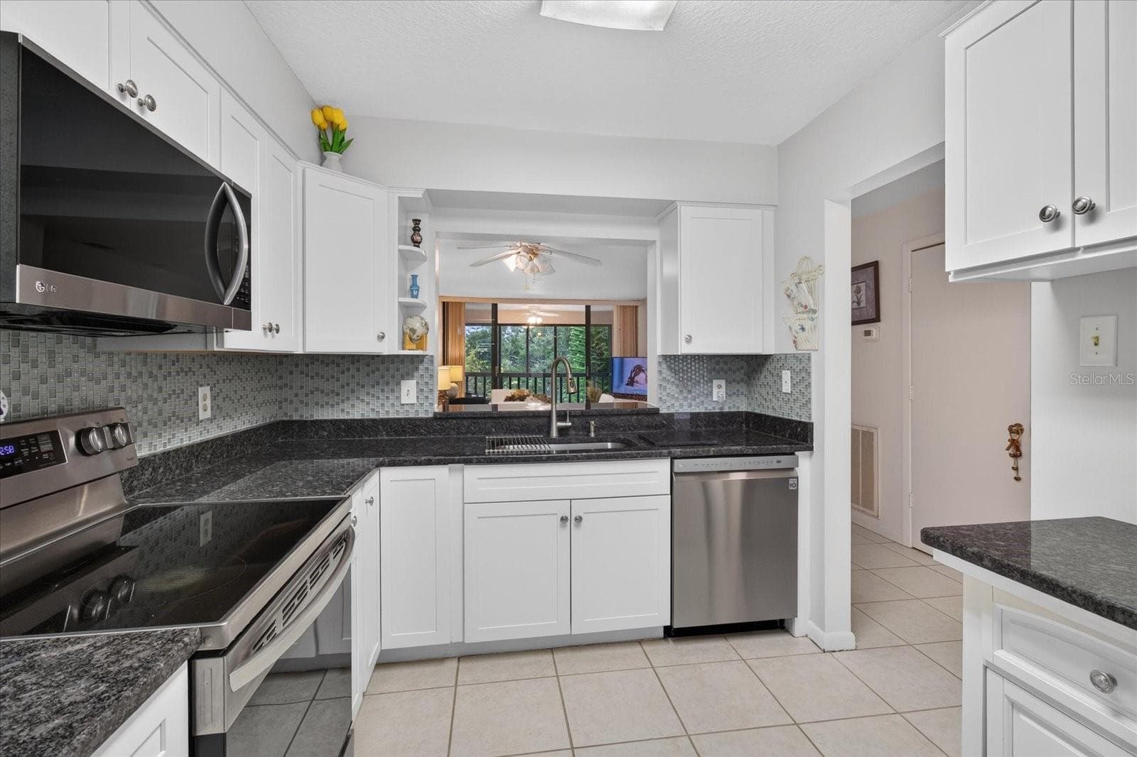 Condominium at 1800 MARINER DR #4, TARPON SPRINGS, photo 12 of 40