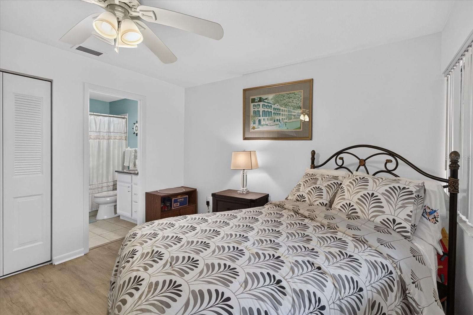 Condominium at 1800 MARINER DR #4, TARPON SPRINGS, photo 27 of 40