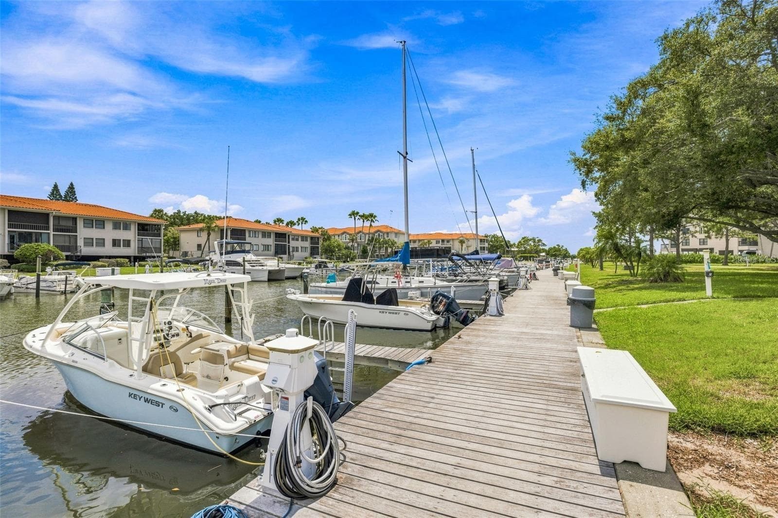Condominium at 1800 MARINER DR #4, TARPON SPRINGS, photo 39 of 40