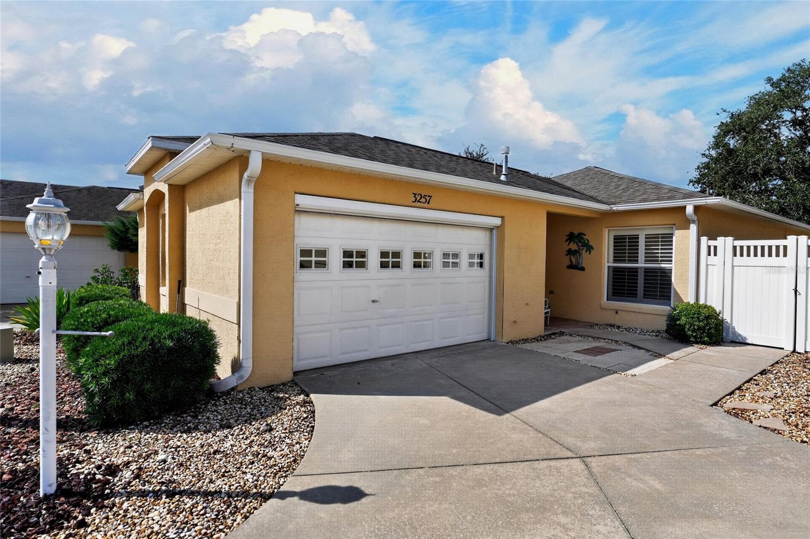 Front view - 3257 ARCHER AVE, THE VILLAGES